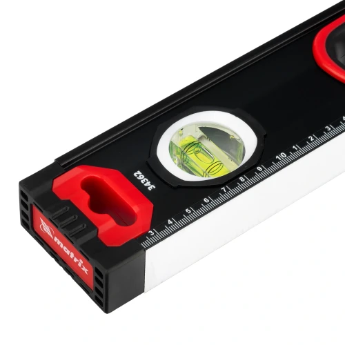 Уровень алюминиевый, усиленный, фрезерованный, 3 глазка, двухкомпонентные рукоятки, 800 мм Matrix 34362 — фото 4