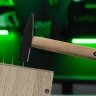 Молоток слесарный 300 г, квадратный боек, деревянная рукоятка СИБРТЕХ 10214 — фото 7